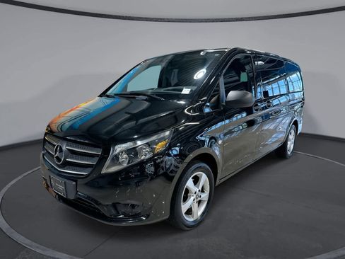 Certified 2020 Mercedes-Benz Metris Passenger image 1