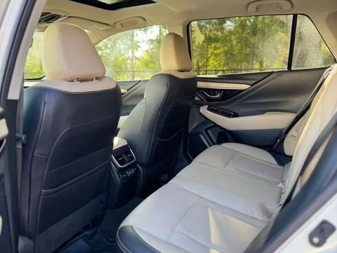 Used 2021 Subaru Outback Limited w/ Popular Package #2 image 11