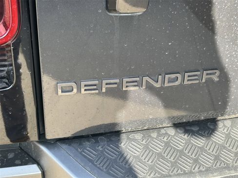 Used 2024 Land Rover Defender 130 Outbound image 13