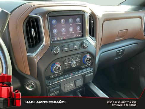 Used 2022 Chevrolet Silverado 2500 High Country w/ Technology Package image 38
