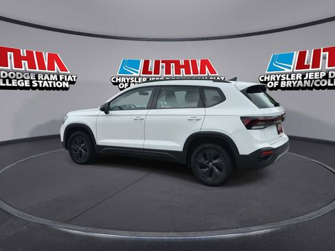Used 2025 Volkswagen Taos S FWD image 6