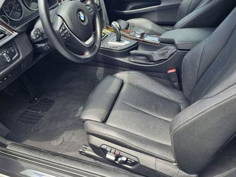 Used 2019 BMW 430i Coupe w/ Executive Package RWD image 11