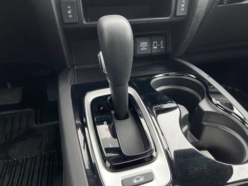 Used 2018 Honda Ridgeline RTL-E image 22