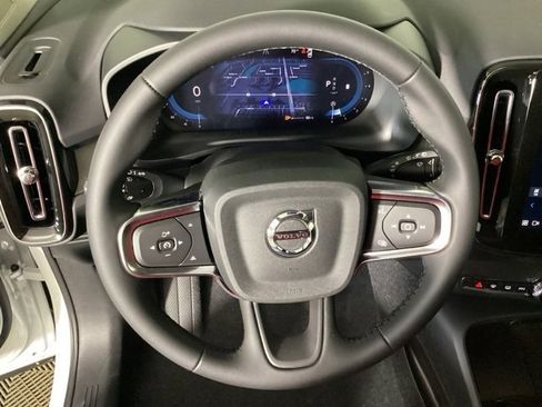 New 2025 Volvo XC40 B5 Plus w/ Protection Package Premier image 29