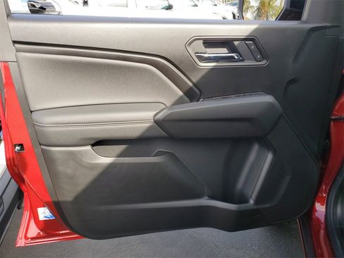 New 2026 GMC Canyon Elevation w/ Convenience Package image 14