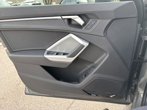 Used 2025 Audi Q3 2.0T Premium Plus w/ Premium Plus Package image 20