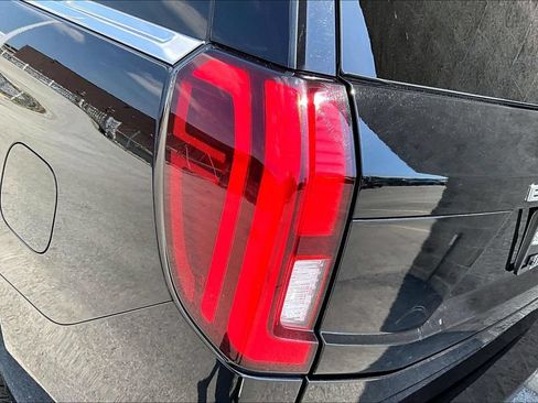 Certified 2025 Ford Expedition Active RWD image 30