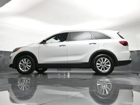 Used 2019 Kia Sorento FWD w/ LX Convenience Package image 25