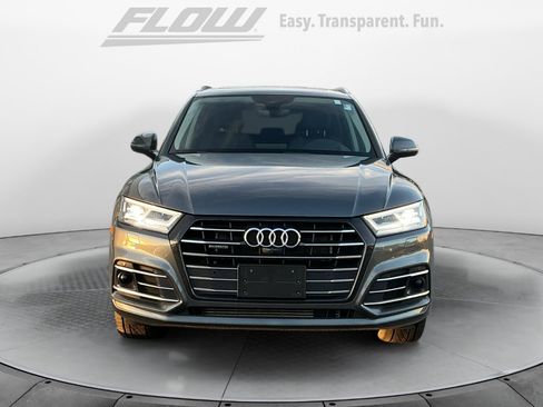 Used 2020 Audi Q5 e Prestige image 2