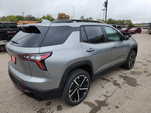 New 2026 Chevrolet Equinox RS w/ Convenience Package III image 8