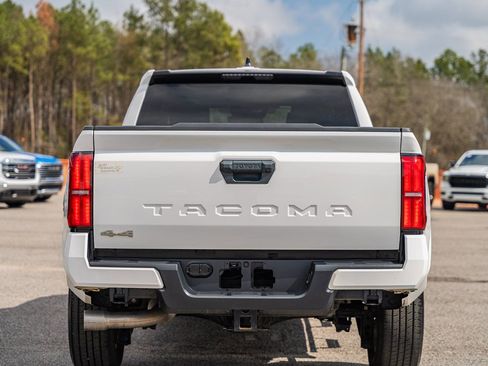 Used 2024 Toyota Tacoma SR5 image 6