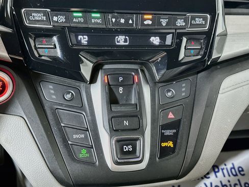 Used 2018 Honda Odyssey EX-L image 13