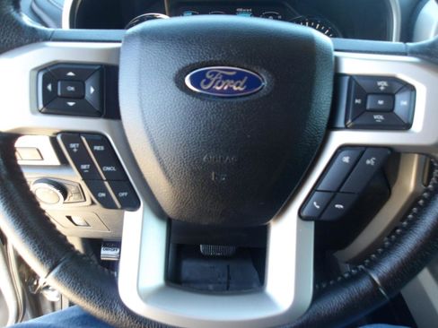 Used 2016 Ford F150 Lariat image 20