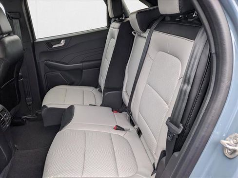 New 2024 Ford Escape SE image 16