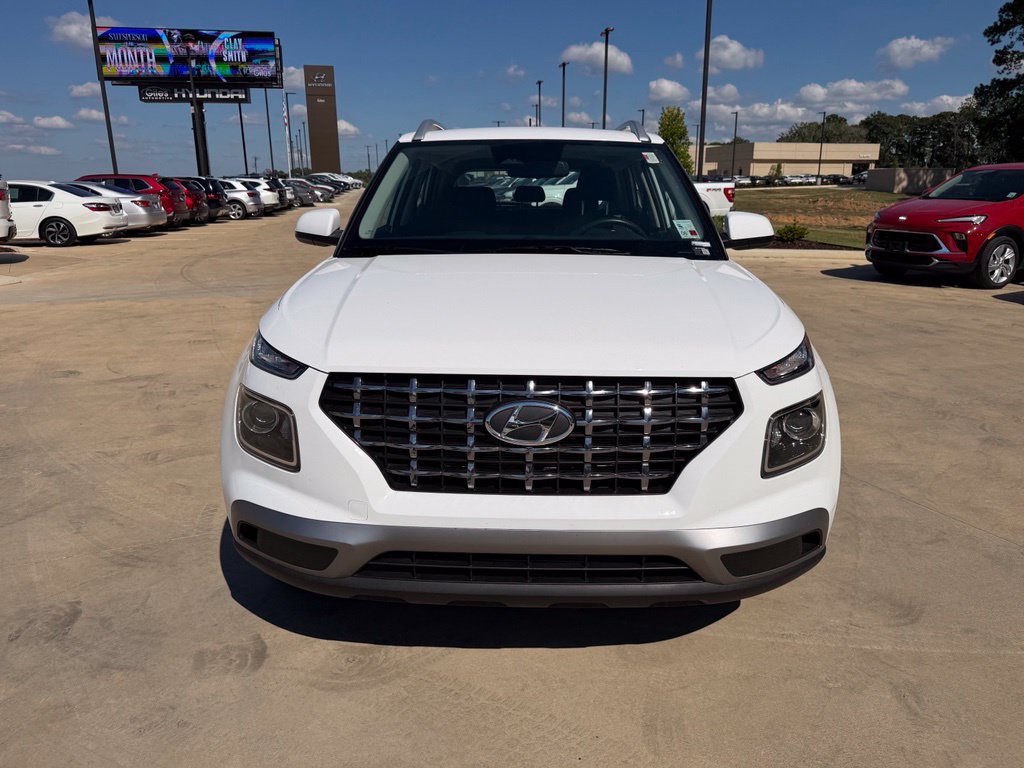 Used 2026 Hyundai Venue SEL FWD image 7