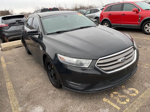Used 2014 Ford Taurus SEL image 22