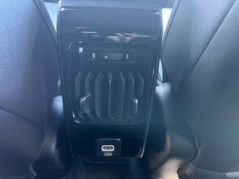 Used 2025 Jeep Compass Trailhawk AWD/4WD image 22
