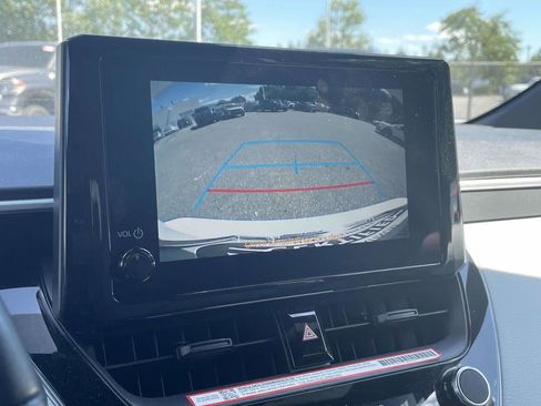 Used 2025 Toyota Corolla SE FWD image 34