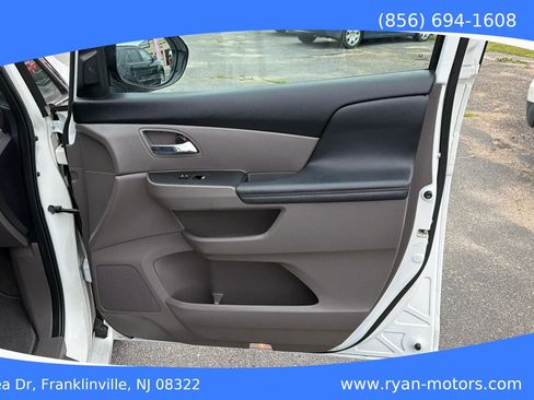 Used 2016 Honda Odyssey Touring image 18