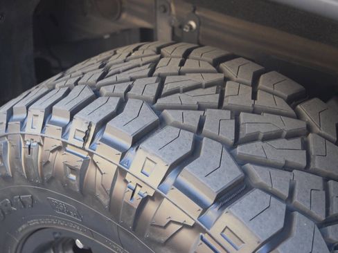 Used 2018 GMC Sierra 1500 Denali w/ Denali Ultimate Package image 36