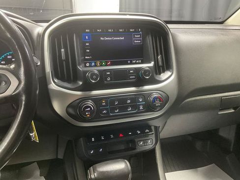 Used 2019 Chevrolet Colorado ZR2 AWD/4WD image 23