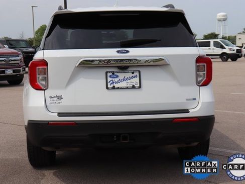 Used 2020 Ford Explorer XLT w/ Comfort Package image 9