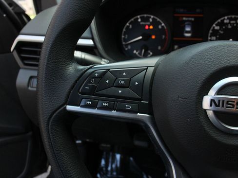 Used 2022 Nissan Altima 2.5 S FWD image 28