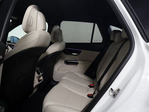 New 2026 Mercedes-Benz GLC 300 GLC 300 image 6