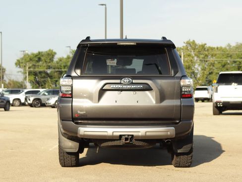 Used 2022 Toyota 4Runner TRD Off-Road Premium w/ TRD Black Wheel Package (TMS) AWD/4WD image 6
