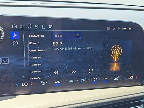 Certified 2025 Chevrolet Traverse LT AWD/4WD image 29
