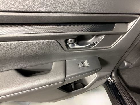 Certified 2025 Honda CR-V LX image 28