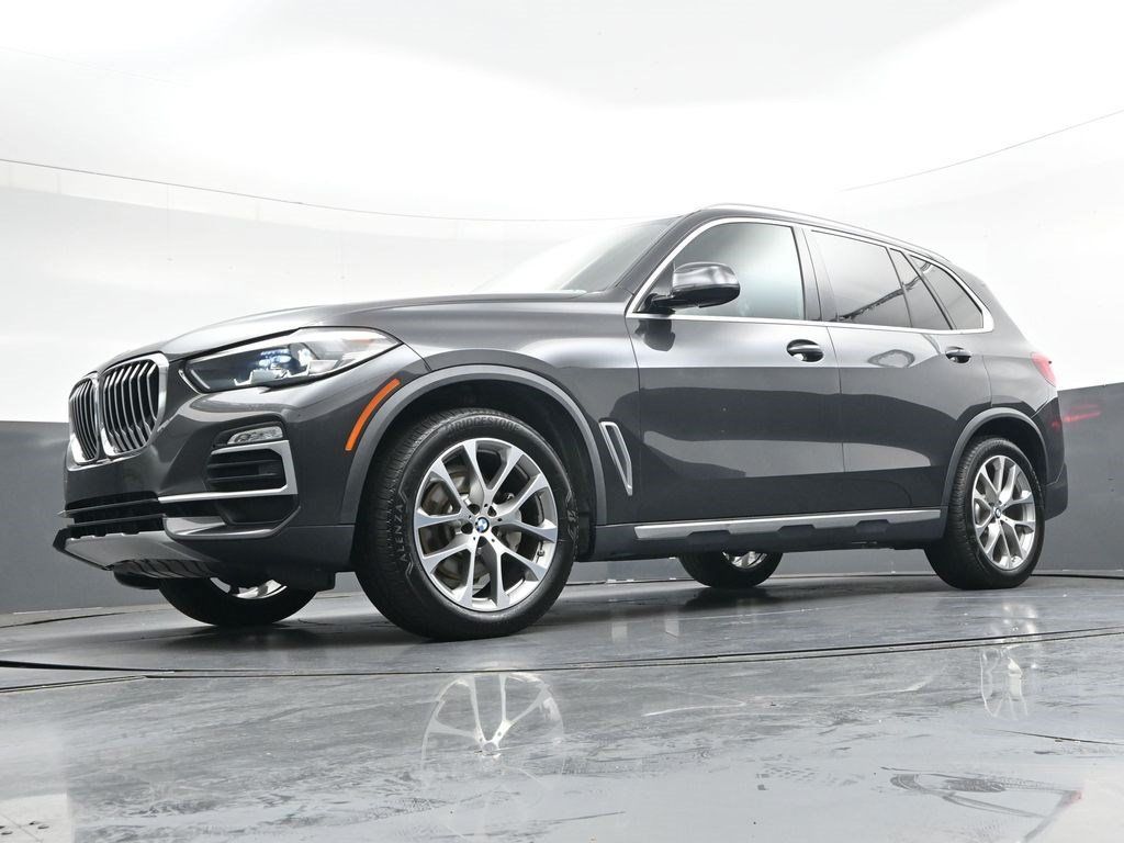 Used 2019 BMW X5 xDrive40i w/ Premium Package 2 AWD/4WD image 39