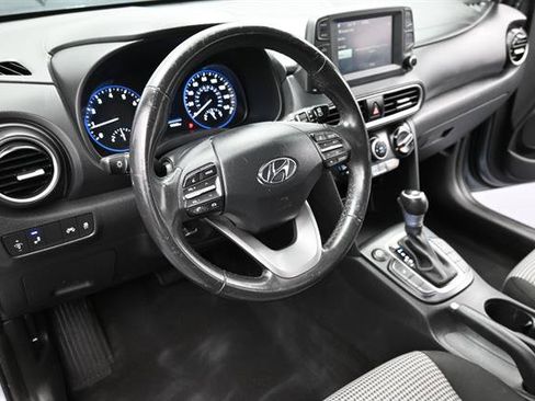 Used 2021 Hyundai Kona SEL FWD image 7