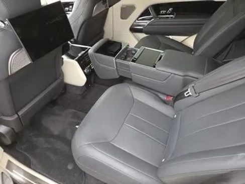 Used 2023 Land Rover Range Rover Long Wheelbase Autobiography AWD/4WD image 9
