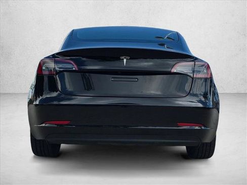 Used 2023 Tesla Model 3 Standard Range RWD image 7