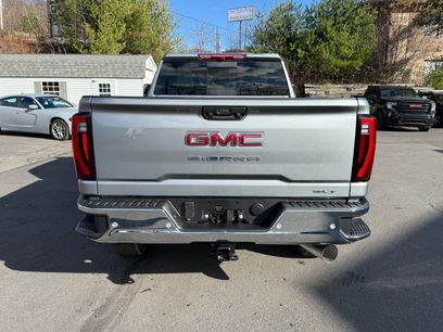 New 2026 GMC Sierra 2500 SLT w/ Max Trailering Package