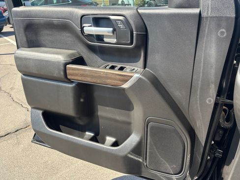 Used 2020 Chevrolet Silverado 1500 LT w/ All-Star Edition RWD image 11