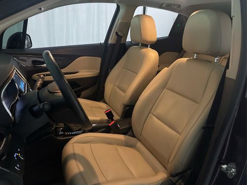 Used 2018 Buick Encore Premium w/ LPO, Road Trip Package image 30