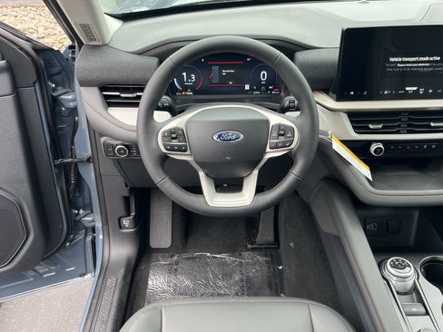 New 2026 Ford Explorer Active w/ Active Comfort Package AWD/4WD image 9