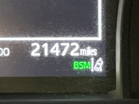 Certified 2024 Toyota Camry SE image 19