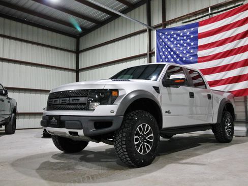 Used 2012 Ford F150 Raptor w/ Raptor Luxury Pkg AWD/4WD image 3