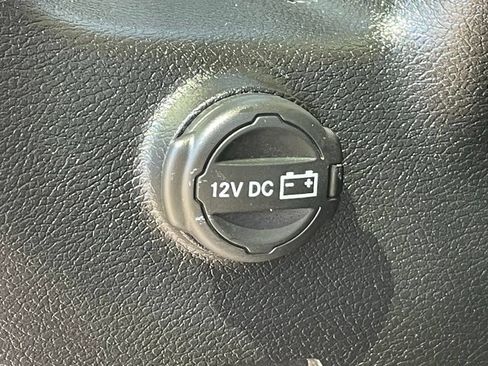 Used 2022 Jeep Wrangler Unlimited Sport AWD/4WD image 19