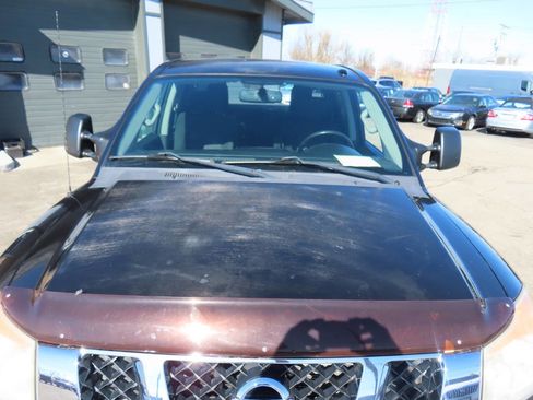 Used 2012 Nissan Titan SV w/ SV Premium Utility Pkg image 48