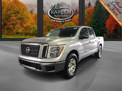 Used 2018 Nissan Titan SV