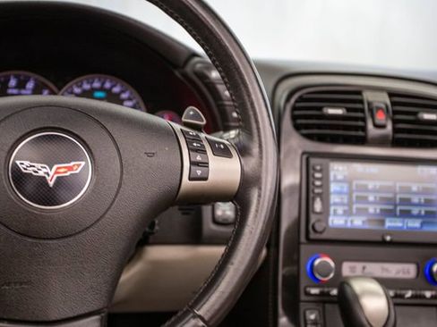 Used 2008 Chevrolet Corvette Convertible w/ Preferred Equipment Group image 44