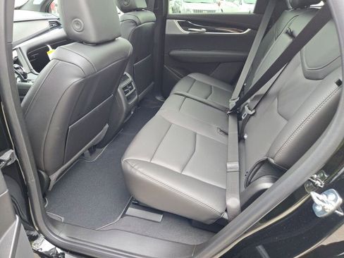New 2025 Cadillac XT5 Premium Luxury AWD/4WD image 18
