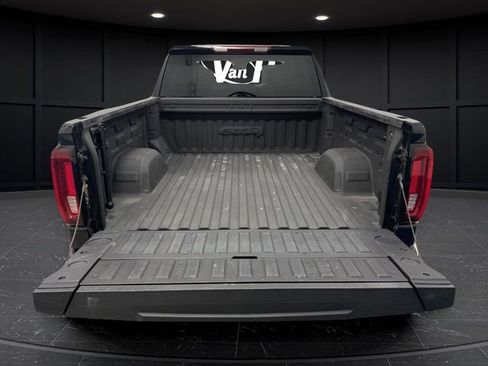 Used 2023 GMC Sierra 1500 AT4 image 15