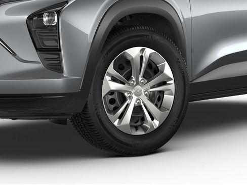 New 2026 Chevrolet Trax LS w/ Driver Confidence Package FWD image 28
