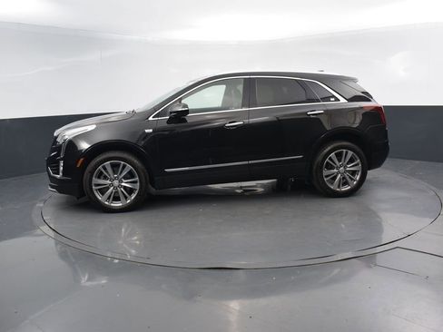 Certified 2024 Cadillac XT5 Premium Luxury w/ LPO, Floor Liner Package image 2