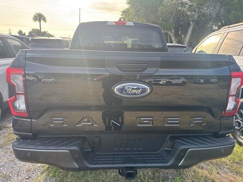 Used 2025 Ford Ranger XLT w/ FX4 Off-Road Package AWD/4WD image 4